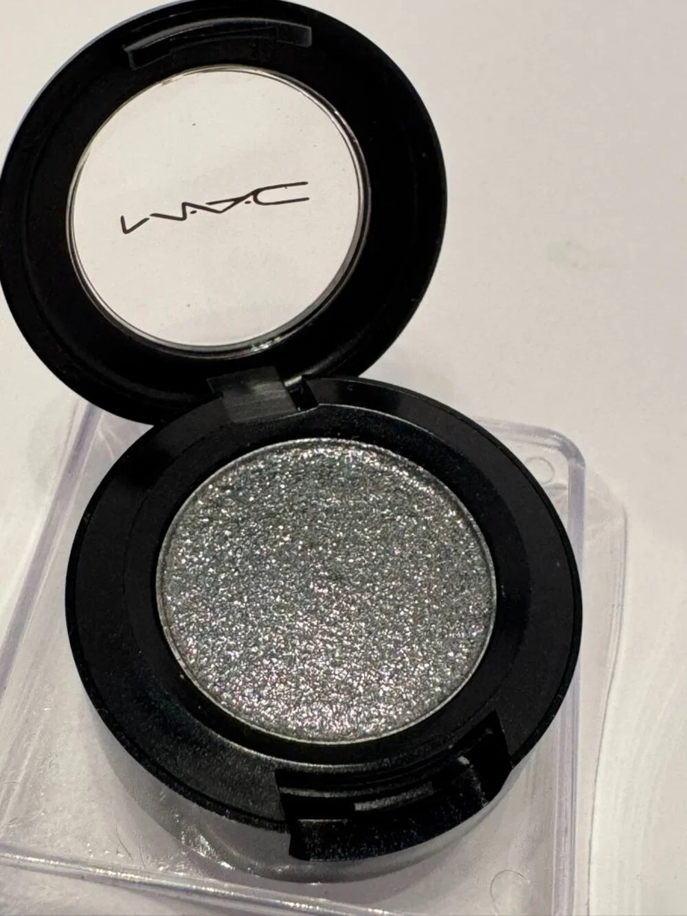 MAC Say It Isn't So Dazzleshadow Eye Shadow Single Dark Grey Glitter Pot New